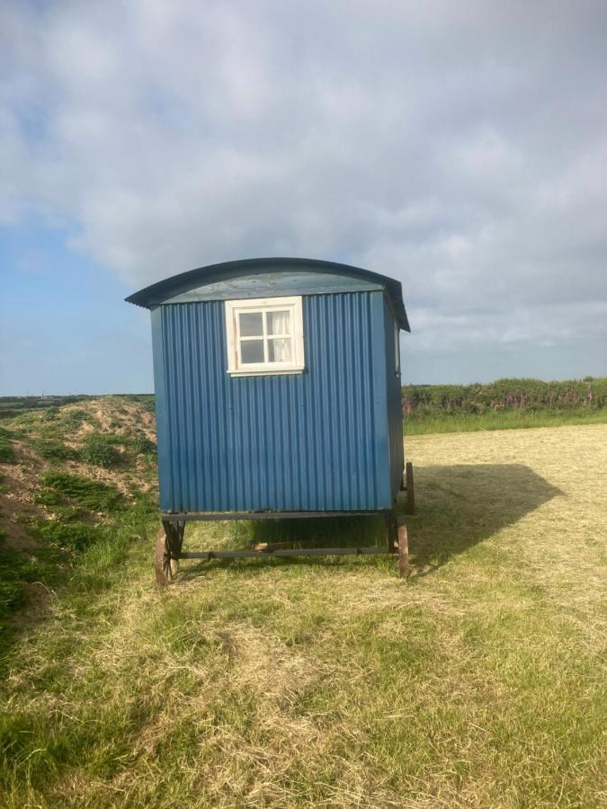 Coast Path Camping Hotel Хавърфордуест Екстериор снимка